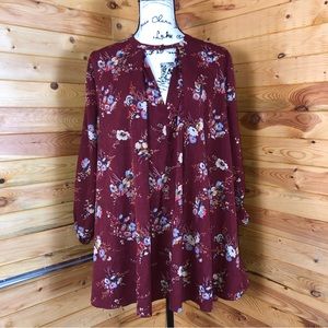 Burgundy flowy floral print tunic top with front button detail